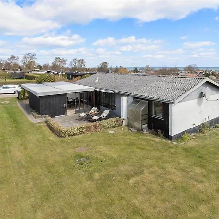 30486-odder-kirkeager-5 Odder