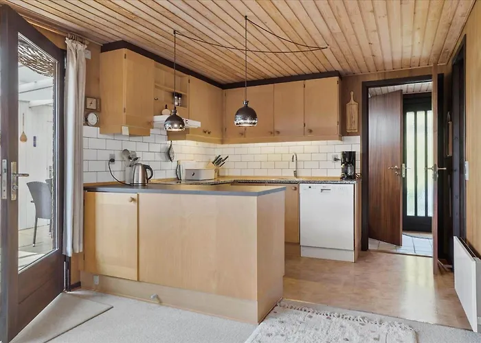 30486-odder-kirkeager-5 בית נופש *